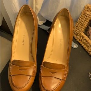 Marc Fisher platforms